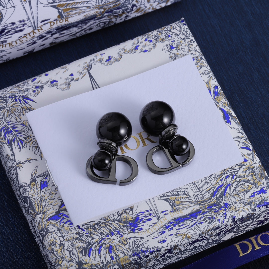 Dior Luxury Earrings | Timeless Elegance & Boutique-Grade Quality 70