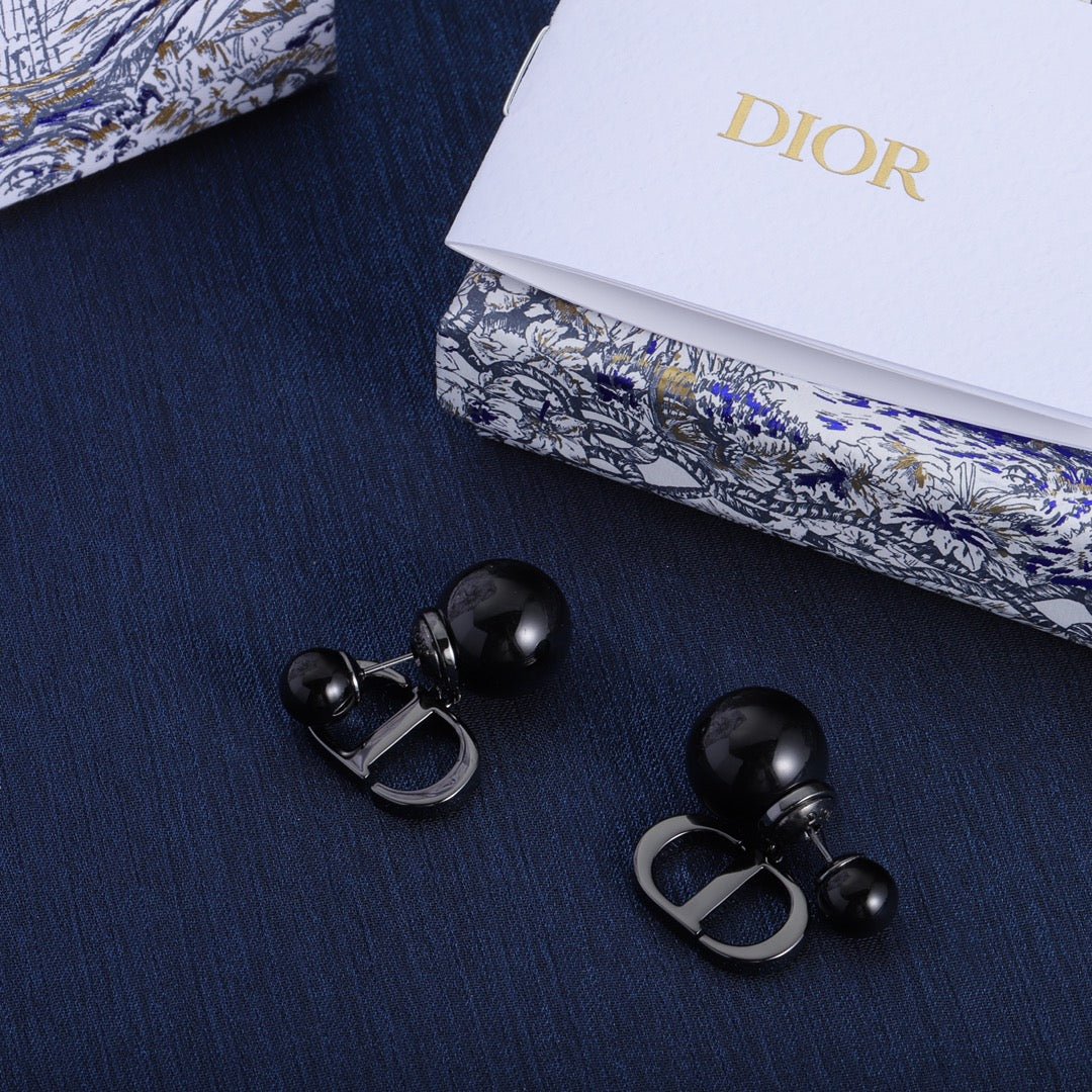 Dior Luxury Earrings | Timeless Elegance & Boutique-Grade Quality 70