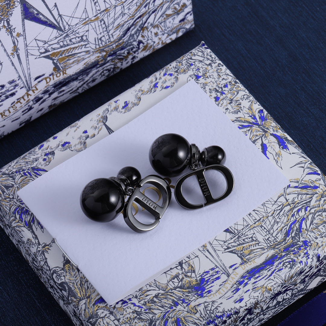 Dior Luxury Earrings | Timeless Elegance & Boutique-Grade Quality 70