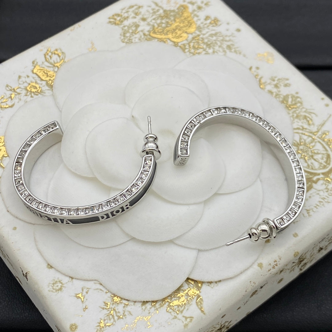 Dior Luxury Earrings | Timeless Elegance & Boutique-Grade Quality 73