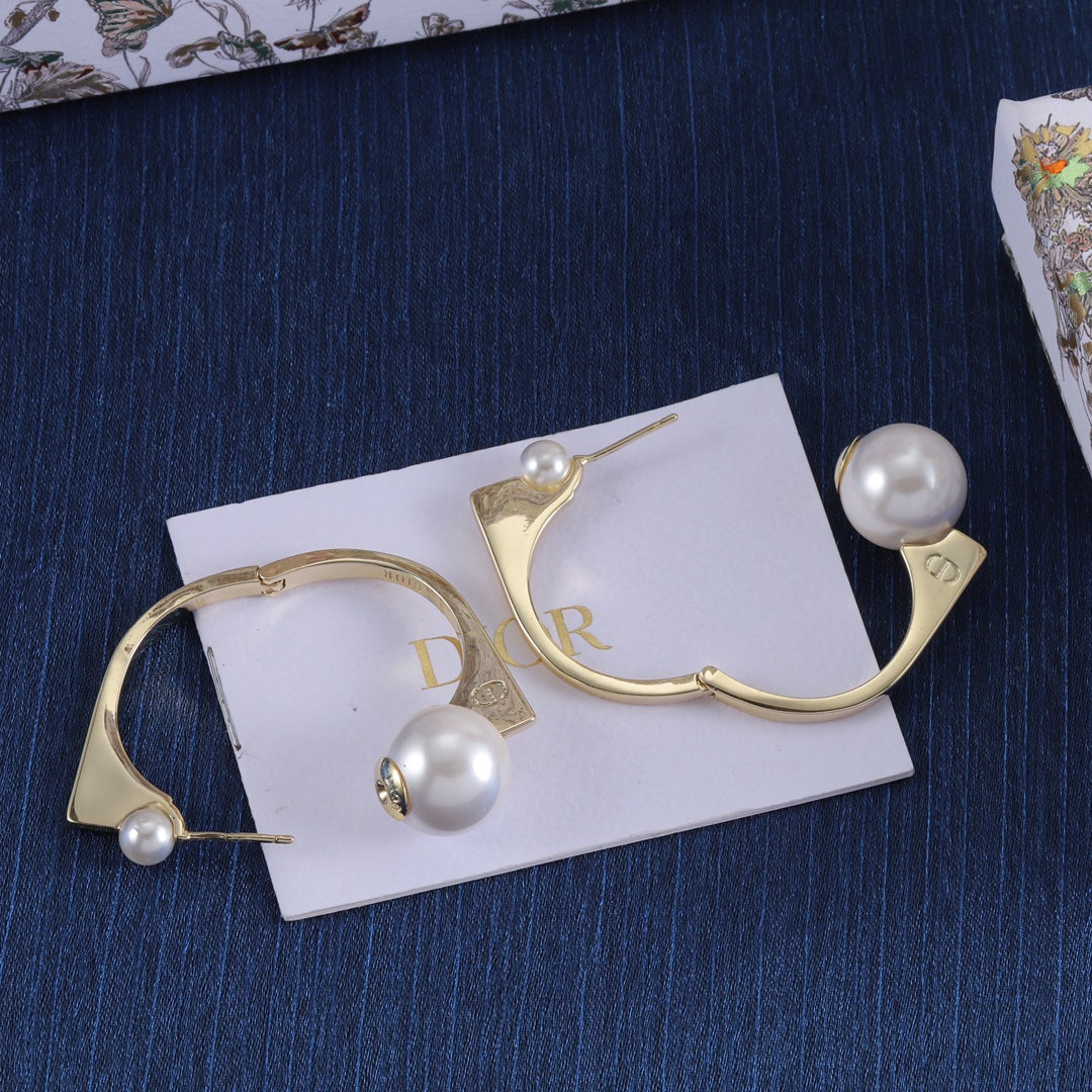 Dior Luxury Earrings | Timeless Elegance & Boutique-Grade Quality 84
