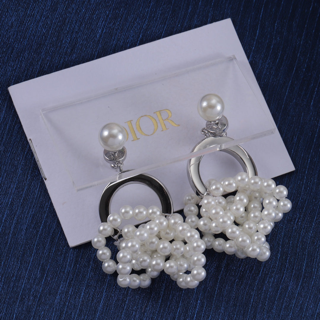 Dior Luxury Earrings | Timeless Elegance & Boutique-Grade Quality 93