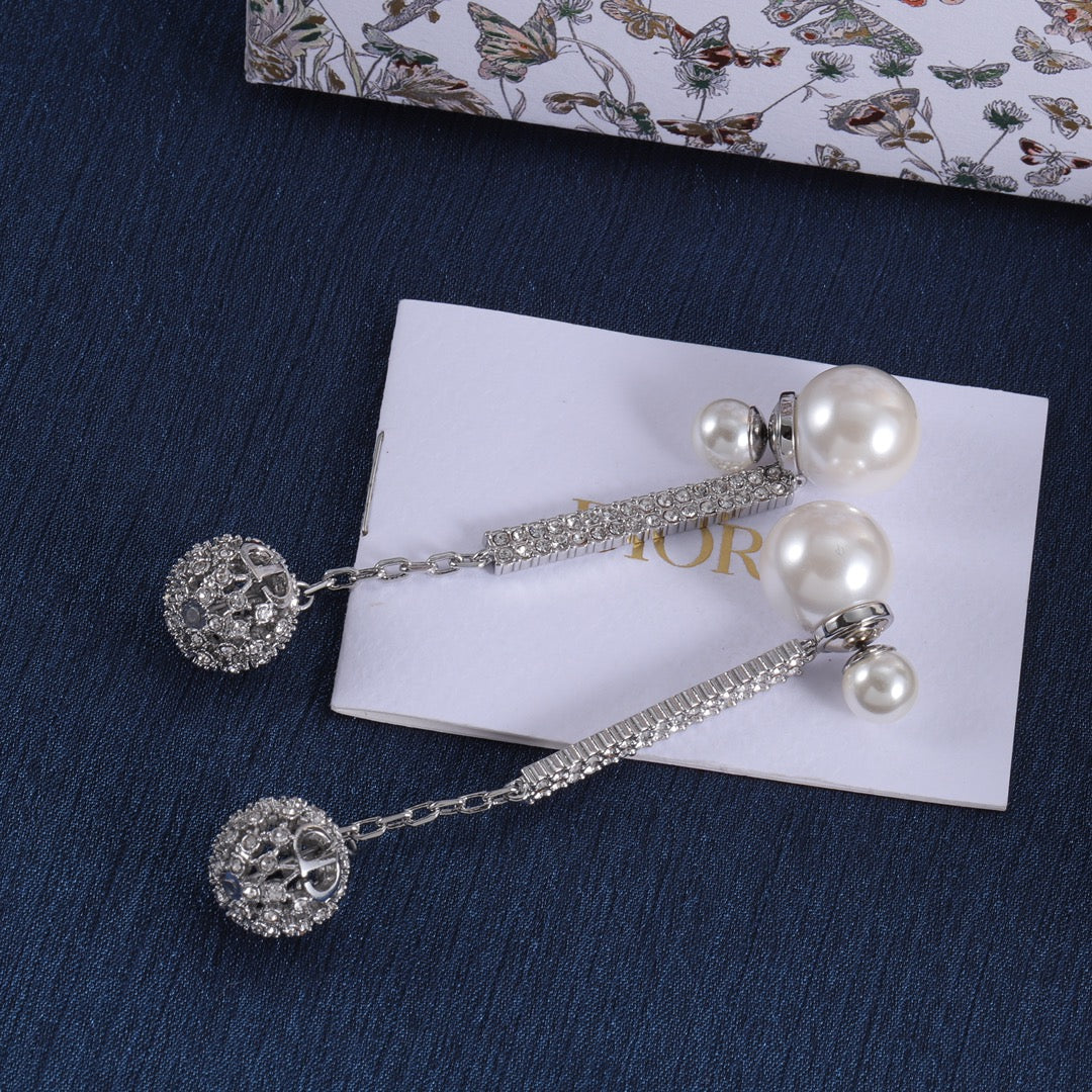 Dior Luxury Earrings | Timeless Elegance & Boutique-Grade Quality 112