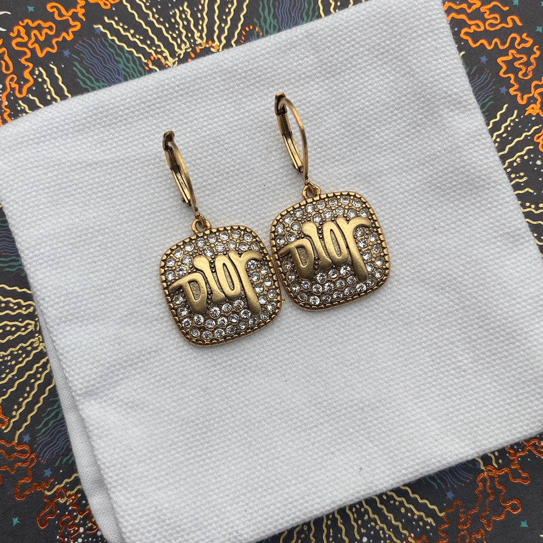 Dior Luxury Earrings | Timeless Elegance & Boutique-Grade Quality 118